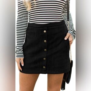 Wilfred Free Faux Suede, Button Down, A-Line Mini Skirt. Size 4.